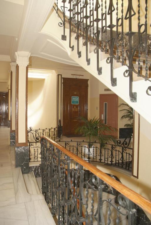 Hostal La Selecta Μαδρίτη Εξωτερικό φωτογραφία